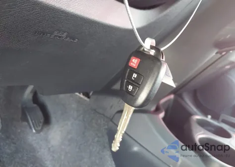 2015 Toyota Prius C Two из США, поврежденный, VIN JTDKDTB33F1091855